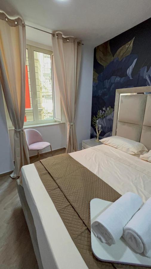 In Piazzetta Bed & Breakfast Napoli Ngoại thất bức ảnh