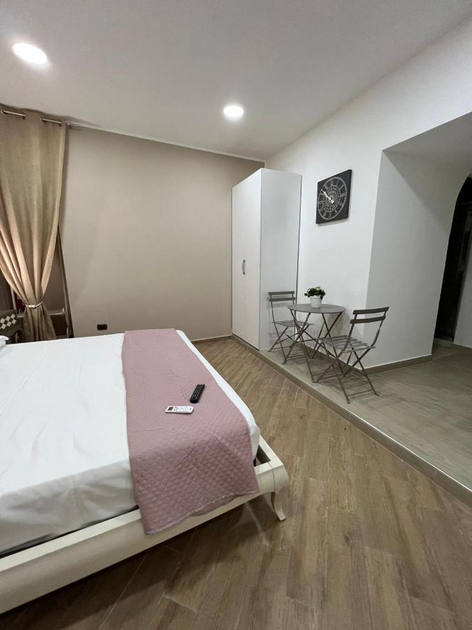 In Piazzetta Bed & Breakfast Napoli Ngoại thất bức ảnh
